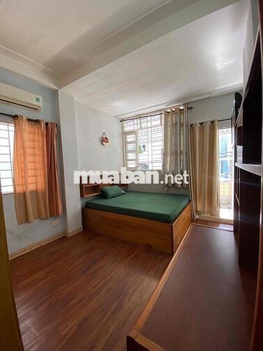 Phòng trọ bancon gần Huỳnh Văn Bánh Phú Nhuận nội thất đầy đủ