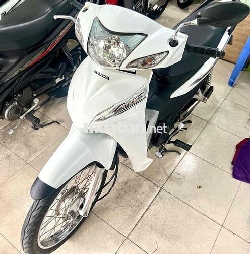 wave@ cuối 2017 còn khá là đẹp !
