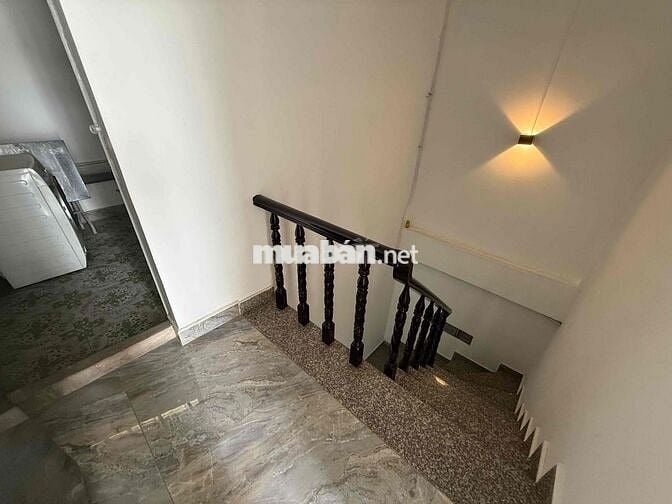 BÁN NHÀ LÝ PHỤC MAN 6X10M TRỆT LẦU, SÂN THƯỢNG 8,8TỶ TL