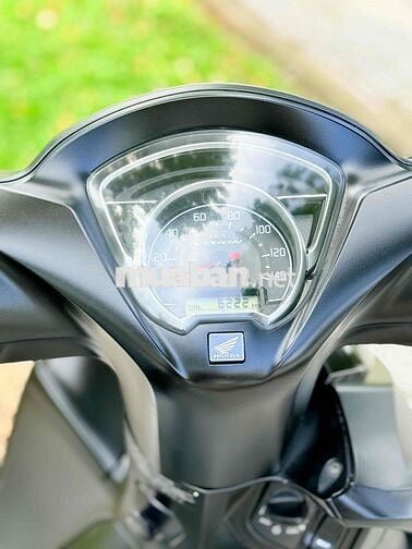 Vision phiên bản thể thao. đi 6000 cây như mới