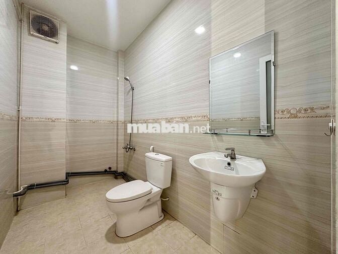CHO THUÊ CĂN HỘ BANCONL FULL NỘI THẤT NẰM TRONG KHU DÂN CƯ HÀ ĐÔ_Q12