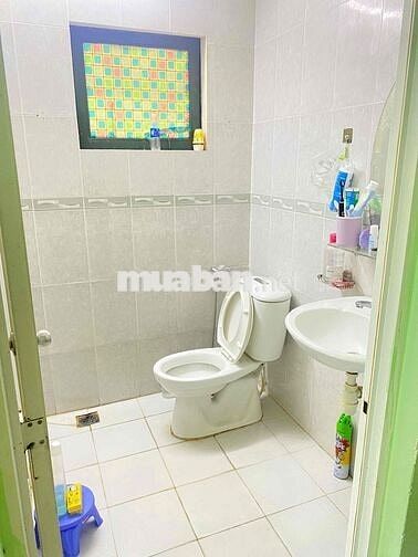 PASS PHÒNG FULL ĐẦY ĐỦ NỘI THẤT NGAY TRUNG TÂM, THUẬN TIỆN Q1,5,10