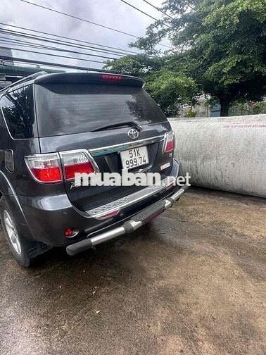 Toyota Fortuner 2010 2.5G - 114000 km