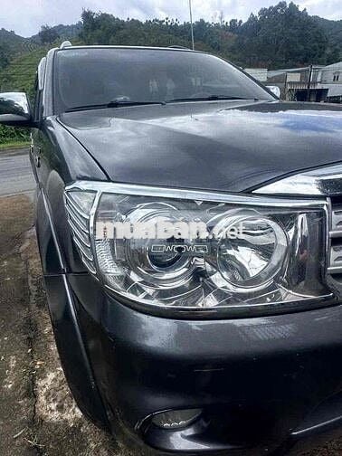 Toyota Fortuner 2010 2.5G - 114000 km