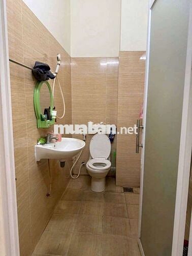 Nhà 1 trệt 2 lầu hẻm 48 đường số 6 BHH B bình tân