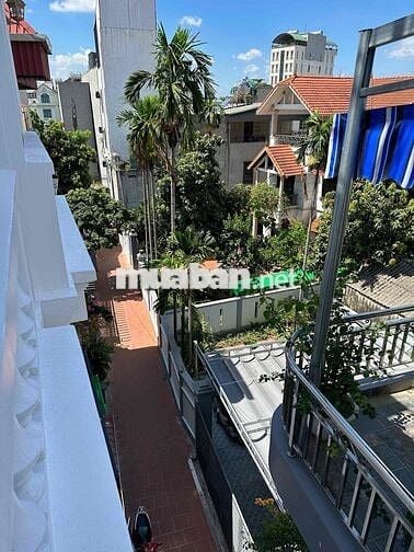 NHÀ NGUYÊN CĂN MỚI 100%. 30m2.4 TẦNG 1 TUM TẠI THẠCH BÀN LONG BIÊN.