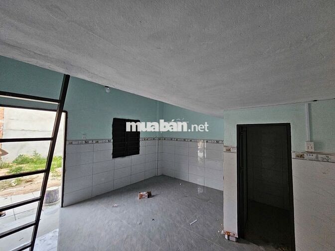 Phòng trọ 30m2 mới xây 100% gần KCN Vsip 2A Bình Dương