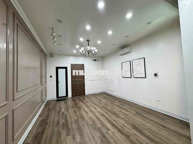 SIÊU PHẨM BÁN GẤP ĐƯỜNG TRẦN KHÁNH DƯ-QUẬN 1 GIÁ 6tỷ880/ 54m2 SỔ SẴN