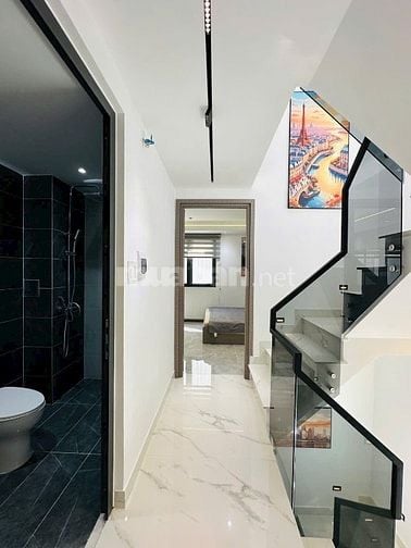 ⭐️Nhà 4 Lầu DT:4,2x12m; tuyệt đẹp Cao cấp hẻm xe hơi Đường Số 9, P16.