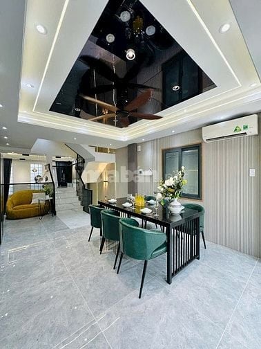 ⭐️Nhà 4 Lầu DT:4,2x12m; tuyệt đẹp Cao cấp hẻm xe hơi Đường Số 9, P16.
