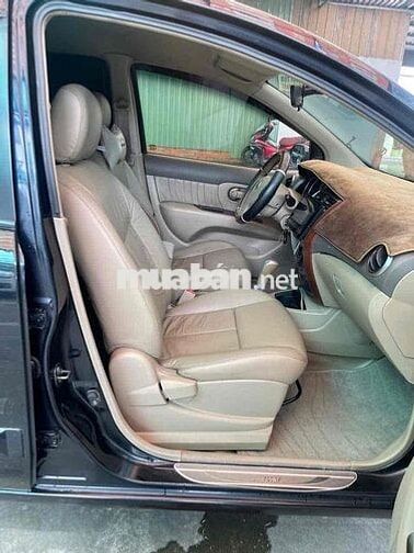 Nissan Livina Siu đẹp Xe Zin Chuẩn