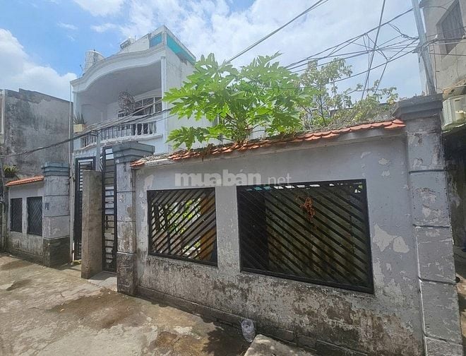 Bán nhà hẻm 588 Huỳnh Tấn Phát, Quận 7 -6x12- 6 ty300