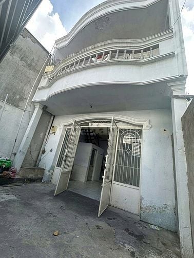 Bán nhà hẻm 588 Huỳnh Tấn Phát, Quận 7 -6x12- 6 ty300