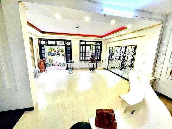 BIỆT THỰ KHU PHỐ ẨM THỰC PHAN XÍCH LONG - 11F Hoa Đào, P7, PN