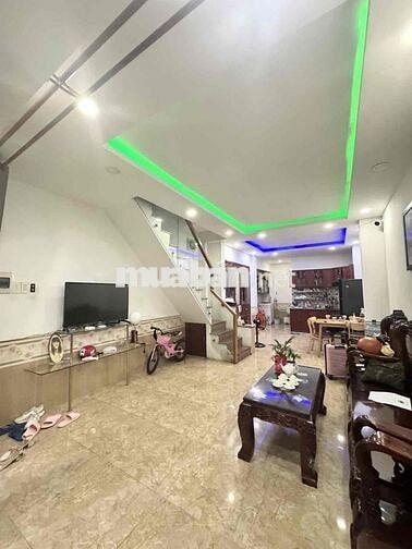 Nhà Lô Góc 2 Tầng - Linh Xuân - 44M - Hoàn công - 3.6 Tỷ TL