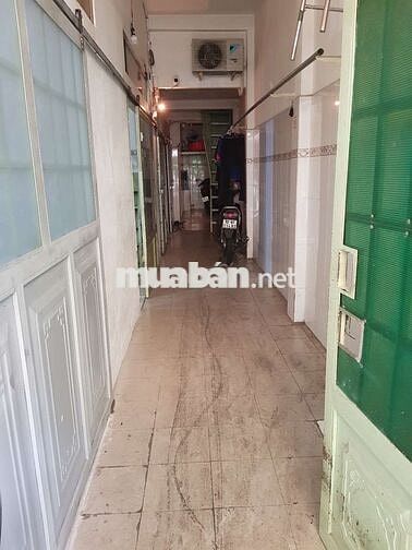 Phòng trọ 12m2 máy lạnh inverter, toilet riêng quận 4