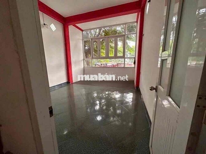 Nhà Mặt Tiền Phạm Văn Đồng, Phường 3, Gò Vấp