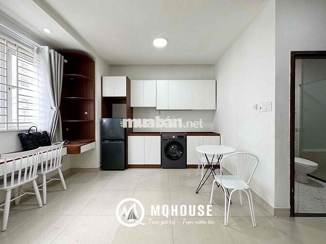 Căn hộ 1 phòng ngủ 45m2 ban công/cửa sổ mới 100%_Thành Thái Quận 10