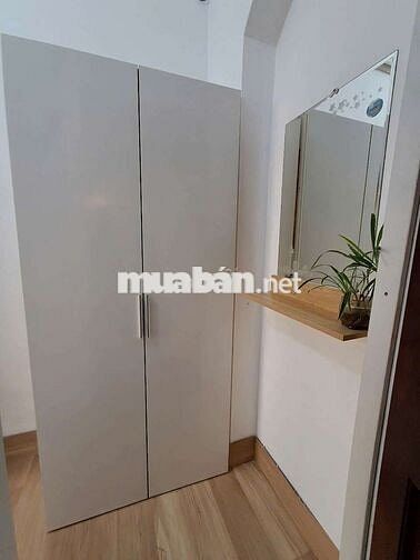Phòng full nội thất, máy lạnh (1 người ở)