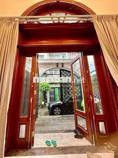 Bán nhà nguyễn hồng đào p14 tân bình 5x22m 5 tầng thang may oto thông
