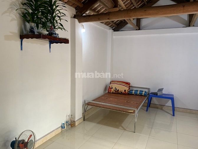 Cho Thuê Nhà trọ 50m2 nhà, 2000m2 vườn Giá 2,5tr cách TP BắcGiang~ 6km
