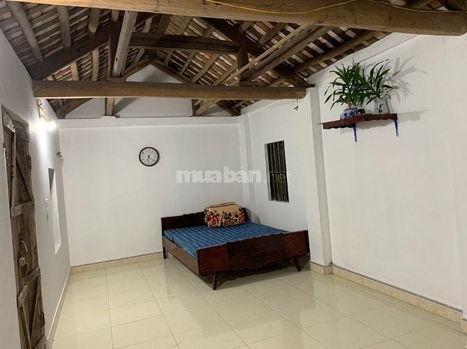 Cho Thuê Nhà trọ 50m2 nhà, 2000m2 vườn Giá 2,5tr cách TP BắcGiang~ 6km