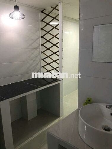 Cho thuê nhà nguyên căn.Đường Phạm Hùng.Bình Hưng.Bình Chánh.