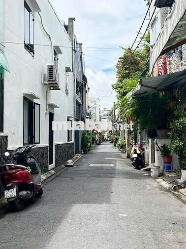 🍀Nguyễn Văn Vỹ P12 Tân Bình 
👉 3x9m, nở hậu 5m

👉4.65tỷ TL mạnh.
