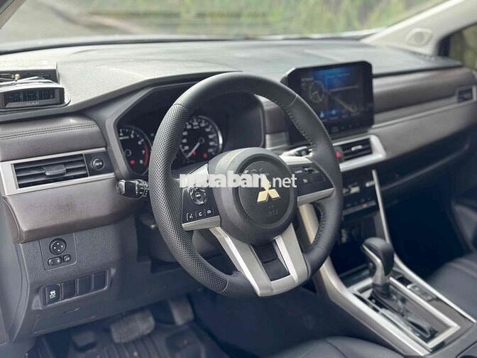 Mitsubishi Xpander 2022 AT Premium - 850000 km