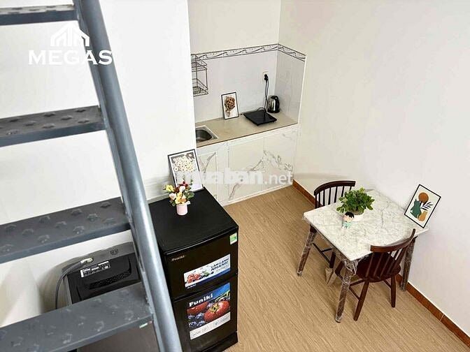 CĂN HỘ DẠNG 1 TRỆT - 1 LẦU - GÁC 2M - BAN CÔNG - TRUNG TÂM QUẬN 7