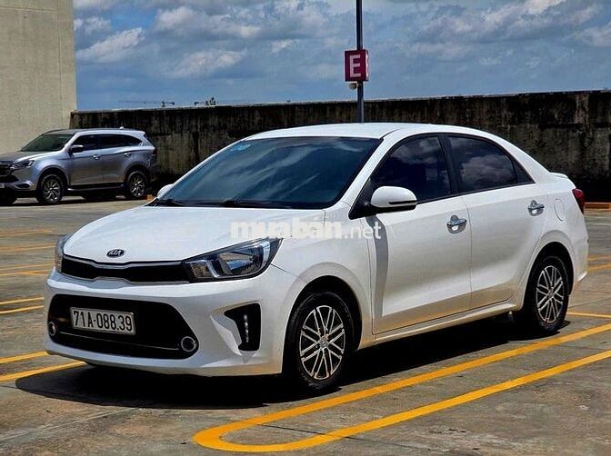 KIA Soluto 2020 1.4 MT Deluxe - 90000 km