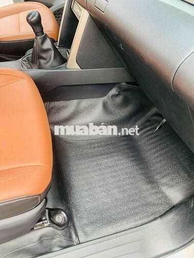 Toyota Innova 2018 2.0E - 58000 km