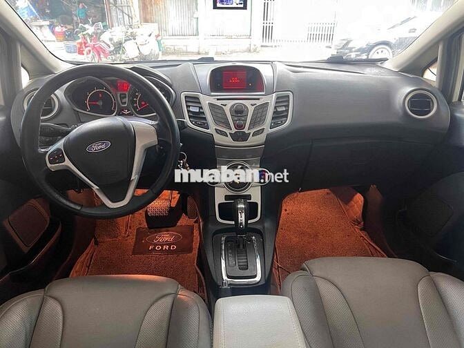 Ford Fiesta S Hatchback Tự Động 2011 Cực Đẹp