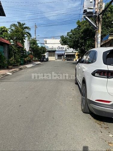 Bán nhà Hiệp Phú – Quận 9, 92,2m², đường 8m, dãy phòng cho thuê,7.x tỷ