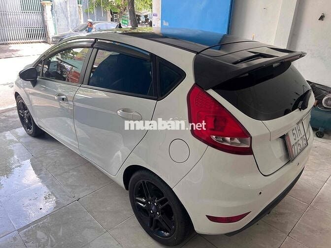 Ford Fiesta S Hatchback Tự Động 2011 Cực Đẹp