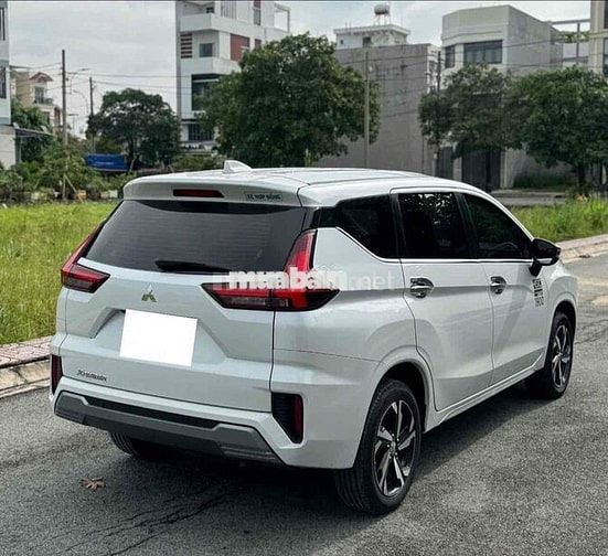 Mitsubishi Xpander 2022 AT Premium - 850000 km