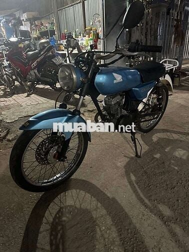 Honda CB 50cc máy đứng