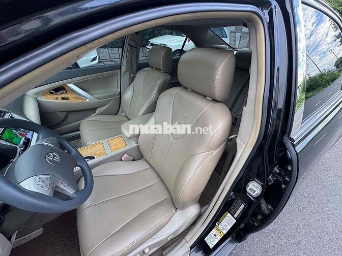 Toyota Camry 2007 XLE 3.5 - 100000 km