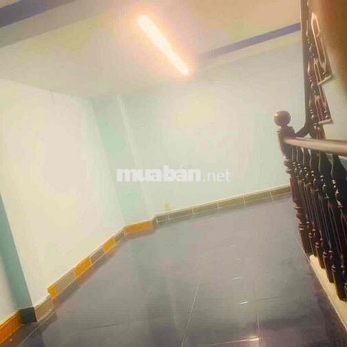 NHÀ NGYÊN CĂN RỘNG 100 mét chỉ 10tr