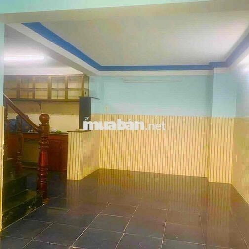 NHÀ NGYÊN CĂN RỘNG 100 mét chỉ 10tr