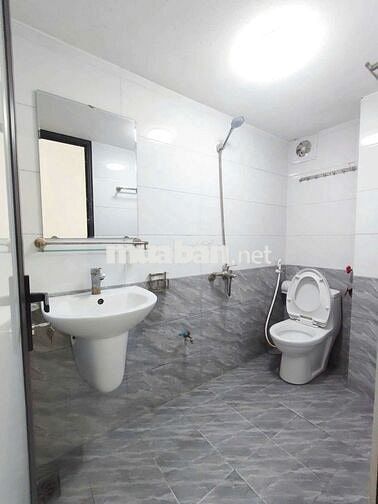 Phòng 1PN 1PK 35m2_ban công_full nt_Phan Đăng Lưu, Phú Nhuận