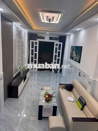 Nhà Lầu đẹp hẻm ô tô ngay đại học công thương 40m² chỉ nhỉnh 4 Tỷ