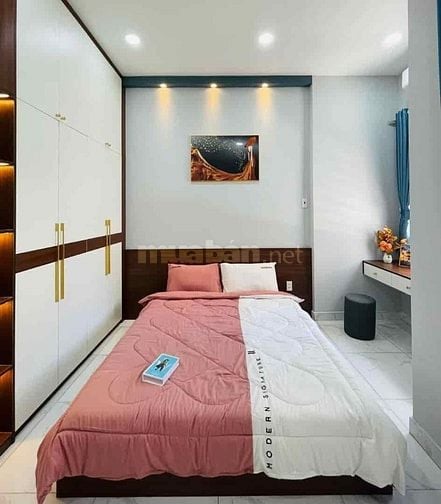 Nhà nở hậu nhẹ DT 28.5m2 Phan Văn Hân P17 Q.Bình Thạnh giá 3ty5