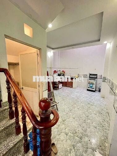 BÁN GẤP NHÀ SÁT AEON TÂN PHÚ,HẺM OTO THÔNG,3 TÀNG,4M1*13M CHỈ 5 TỶ 55
