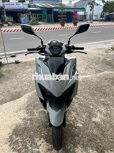 Xe Mới 100% - Số Lượng Ít