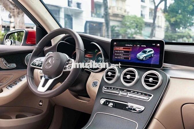 Mercedes Glc300 4Matic đklđ 2021- trả trước 450Tr