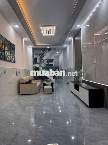 Nhà Lầu đẹp hẻm ô tô ngay đại học công thương 40m² chỉ nhỉnh 4 Tỷ