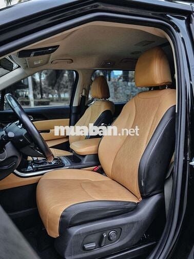 Kia Carnival 2022 2.2D Luxury - 1 chủ k chạy dv