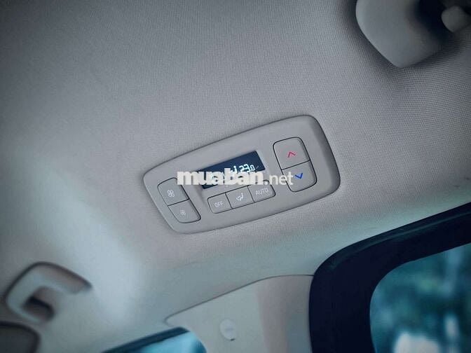 Kia Carnival 2022 2.2D Luxury - 1 chủ k chạy dv