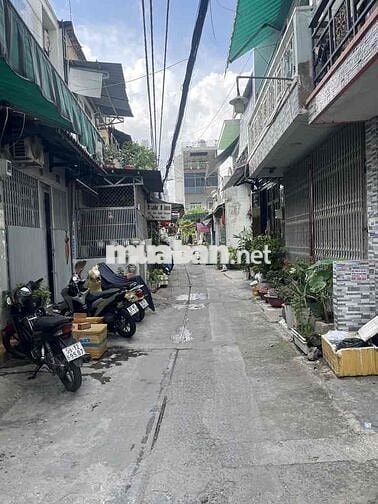 Nhà Sát Tân Phú , Trung Tâm - 44m2 - 3 phòng - Sổ Vuông - hơn 3ty